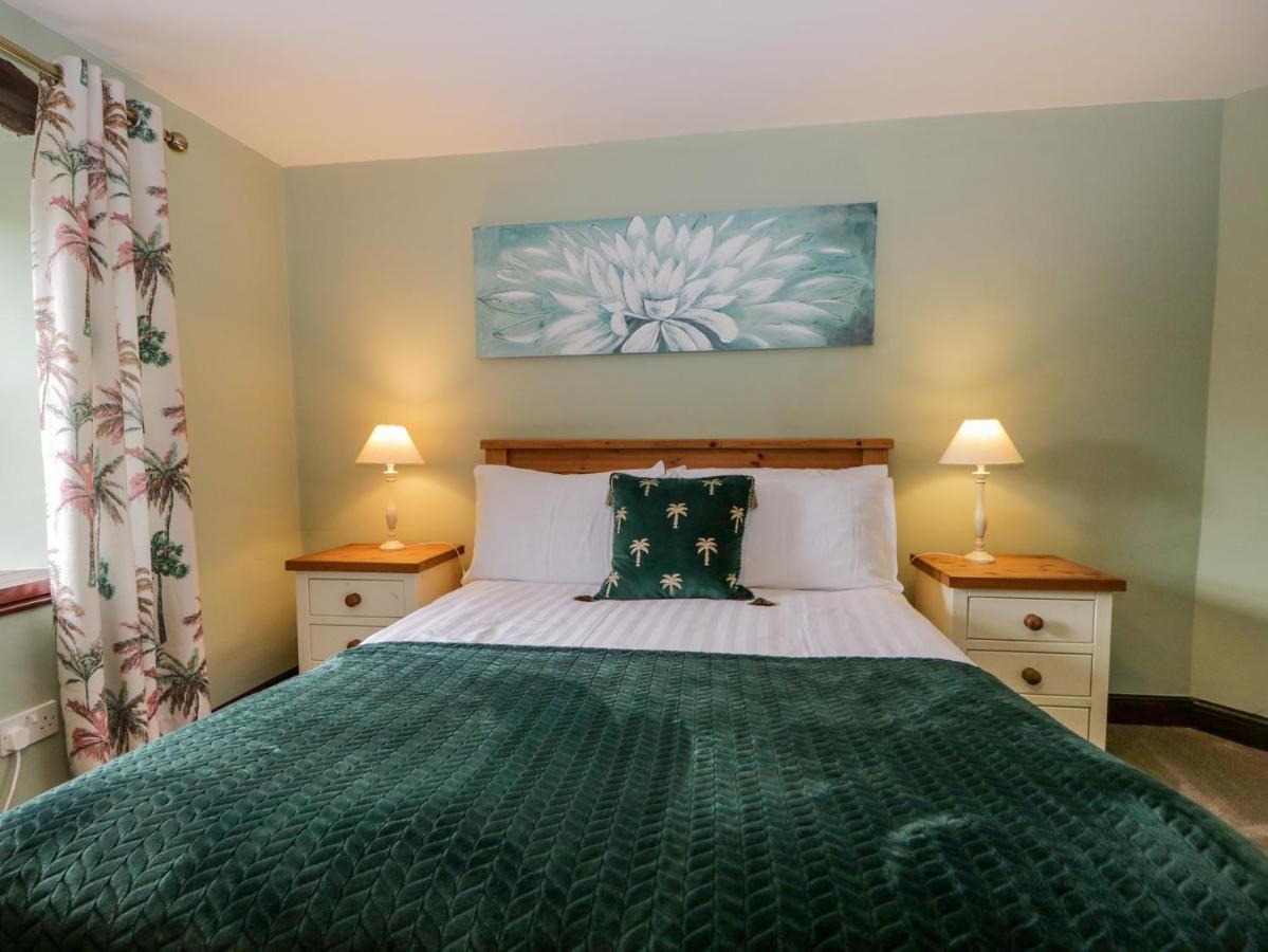 Villa Ewedale Farm Ulverston Esterno foto